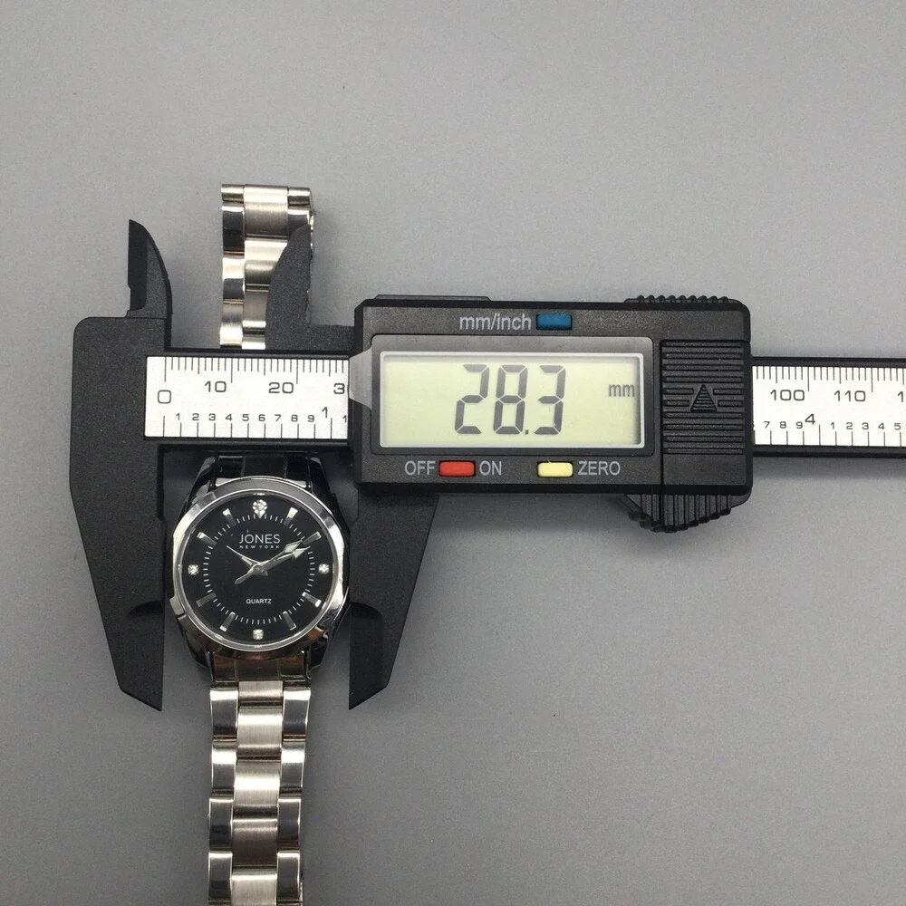 Jones New York Womens Watch 28mm Black Dial with Tag JNW2419L New Battery 7.75